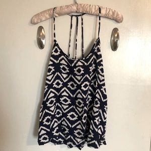 Xhilaration Patterned Top